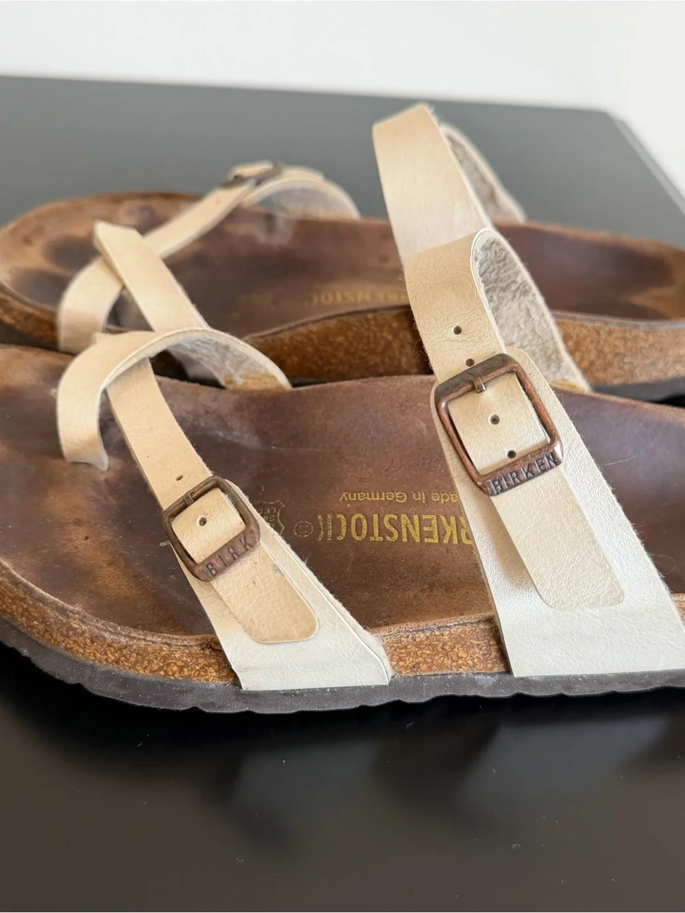 Birkenstock Women’s Beige Leather Cross-Strap Sandals